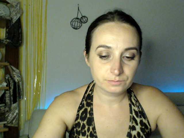 UWillMarryMyAss live cam on BongaCams