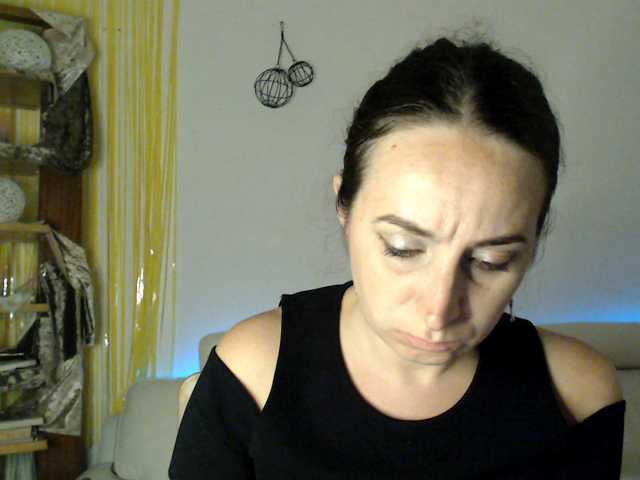 UWillMarryMyAss live cam on BongaCams