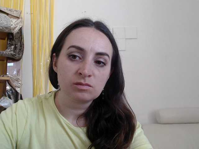 UWillMarryMyAss live cam on BongaCams