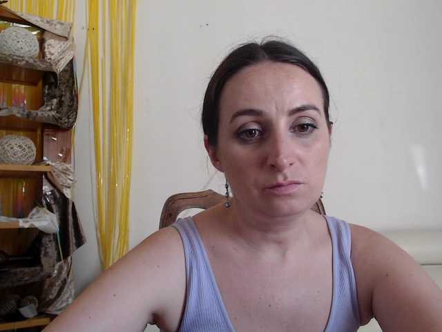 UWillMarryMyAss live cam on BongaCams