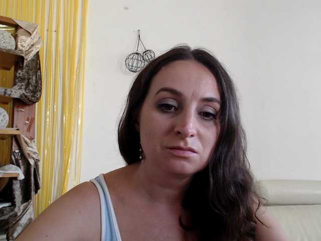 UWillMarryMyAss live cam on BongaCams
