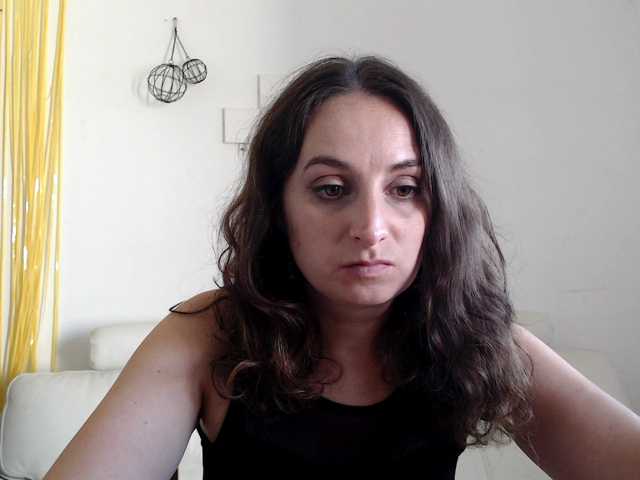 UWillMarryMyAss live cam preview