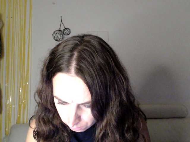 UWillMarryMyAss live cam on BongaCams