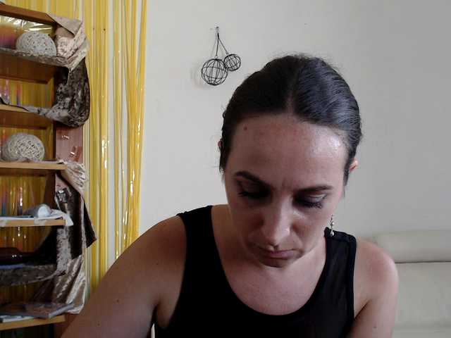 UWillMarryMyAss live cam on BongaCams
