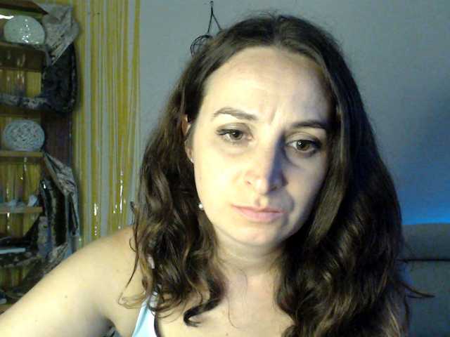 UWillMarryMyAss live cam on BongaCams