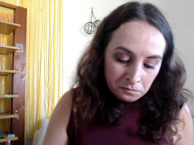 UWillMarryMyAss live cam on BongaCams