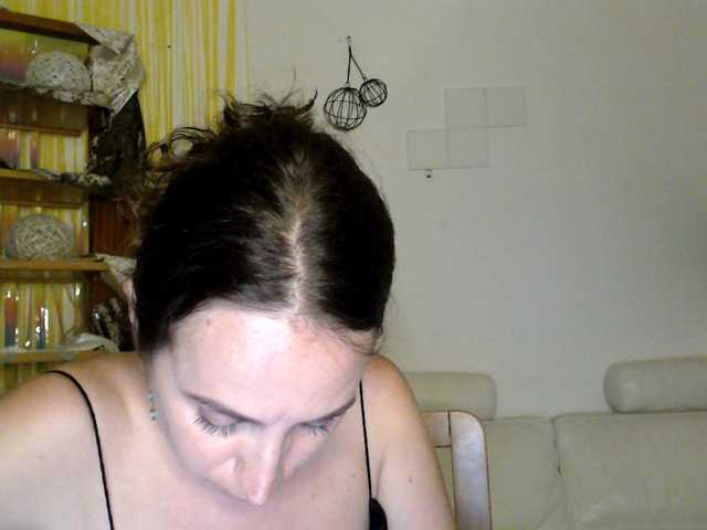 UWillMarryMyAss live cam on BongaCams