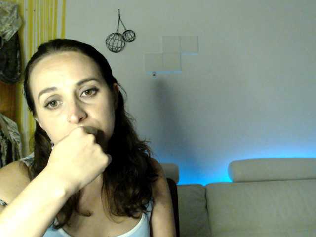 UWillMarryMyAss live cam preview