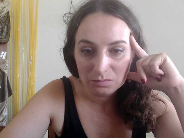 UWillMarryMyAss live cam on BongaCams