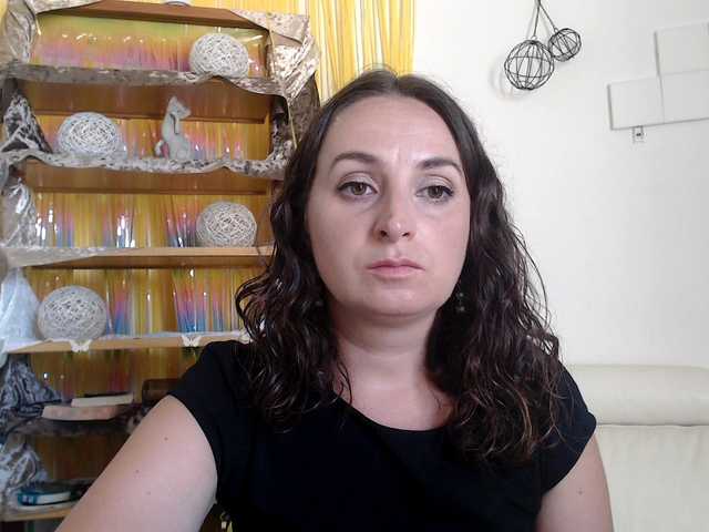 UWillMarryMyAss live webcam show