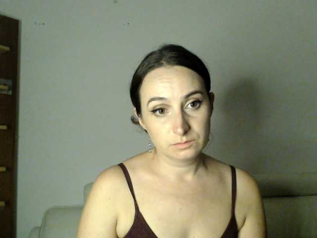 UWillMarryMyAss live cam on BongaCams