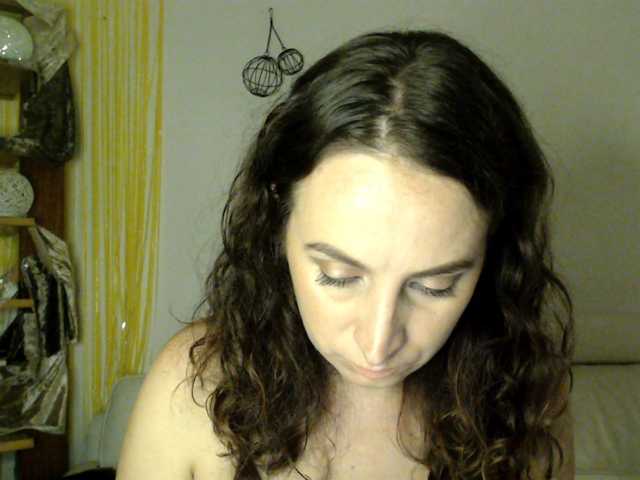 UWillMarryMyAss live cam on BongaCams