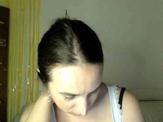 Modella: UWillMarryMyAss