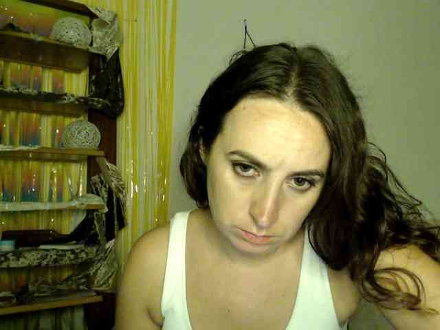 Modella: UWillMarryMyAss
