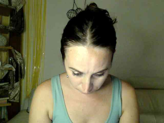 Modella: UWillMarryMyAss