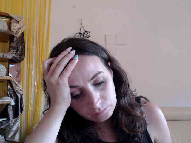 Modella: UWillMarryMyAss