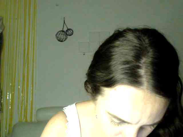 Modella: UWillMarryMyAss