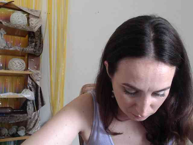Modella: UWillMarryMyAss