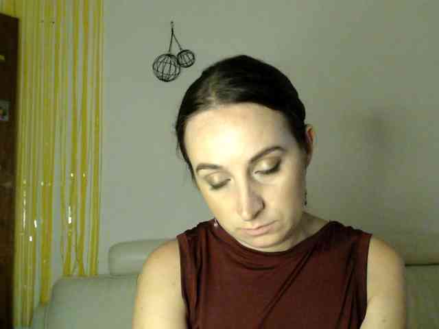 Modella: UWillMarryMyAss