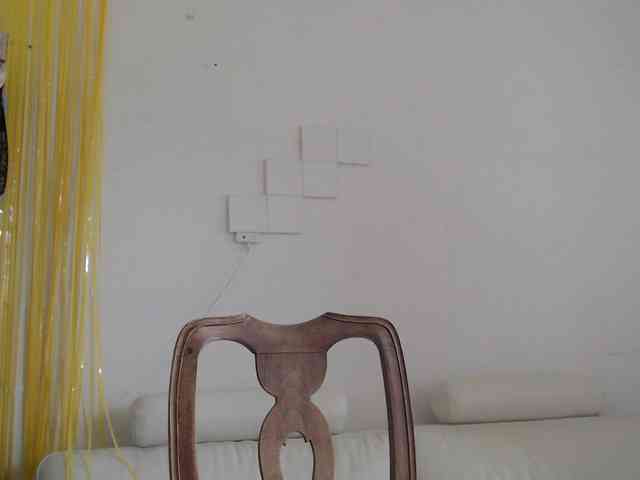 Modella: UWillMarryMyAss