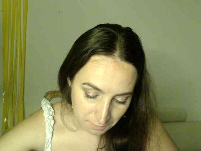 Modella: UWillMarryMyAss