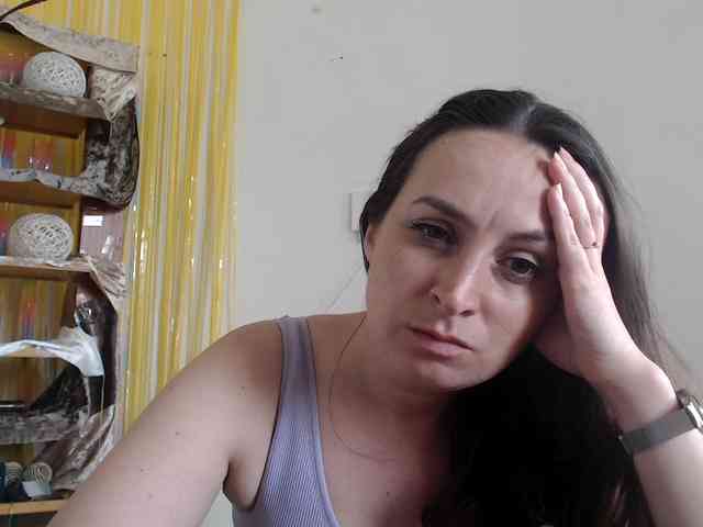 Modella: UWillMarryMyAss