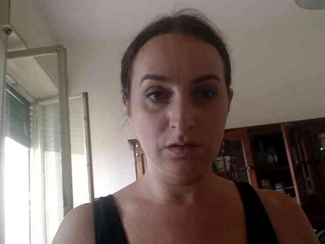 Modella: UWillMarryMyAss