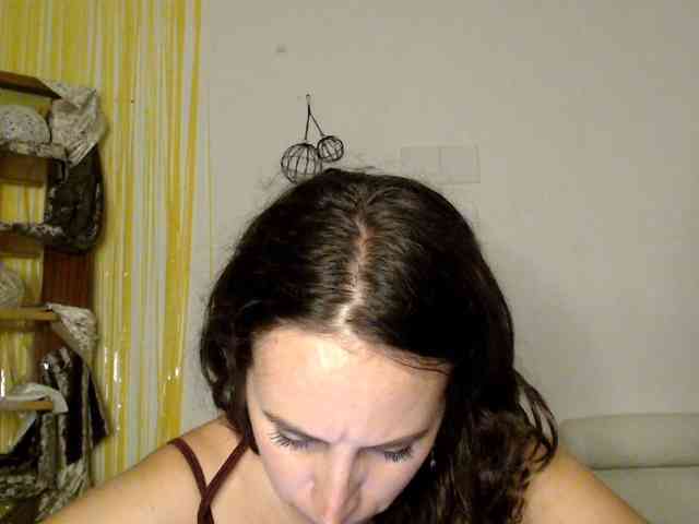 Modella: UWillMarryMyAss