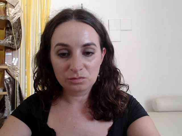 UWillMarryMyAss Live Webcam on BongaCams