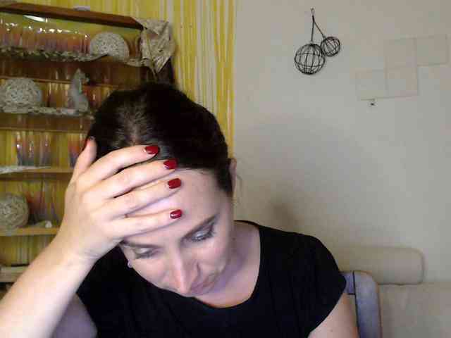 Modella: UWillMarryMyAss