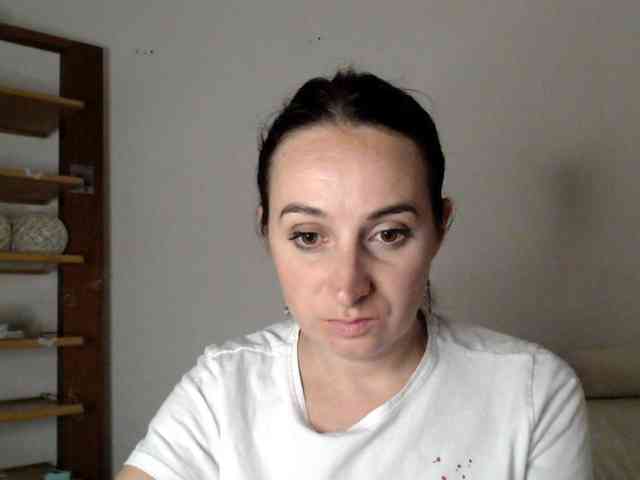 Modella: UWillMarryMyAss