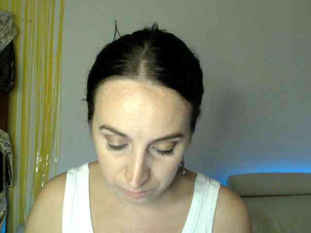 Modella: UWillMarryMyAss