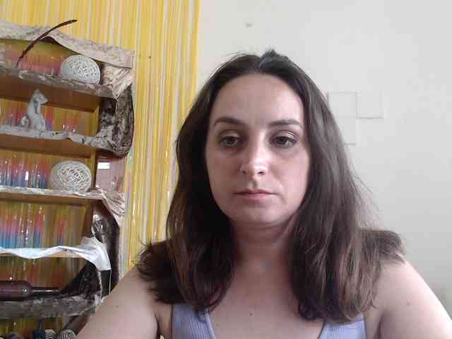 Modella: UWillMarryMyAss