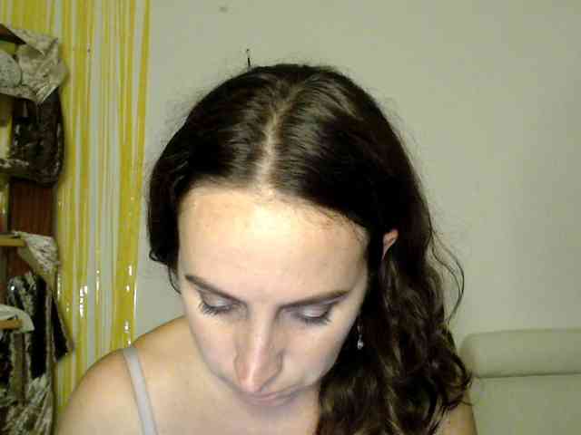 Modella: UWillMarryMyAss