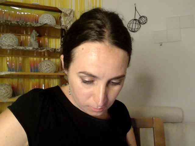 Modella: UWillMarryMyAss