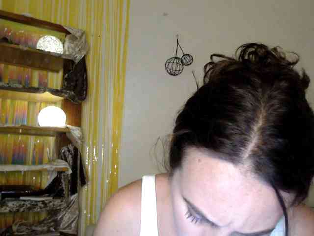 Modella: UWillMarryMyAss