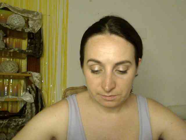 Modella: UWillMarryMyAss