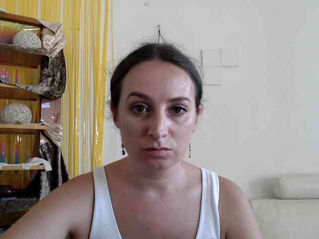 Modella: UWillMarryMyAss