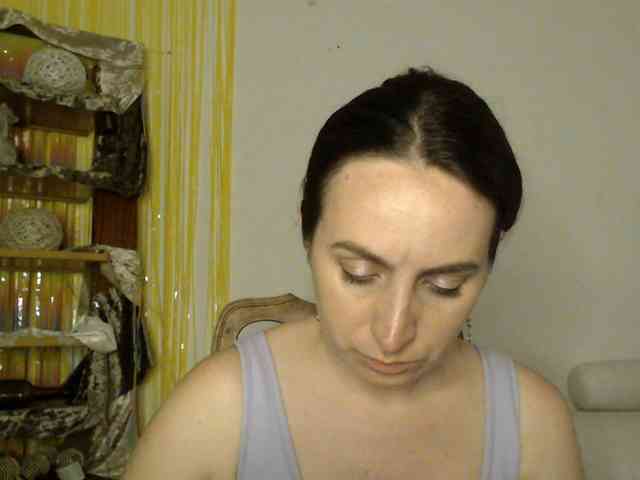 Modella: UWillMarryMyAss