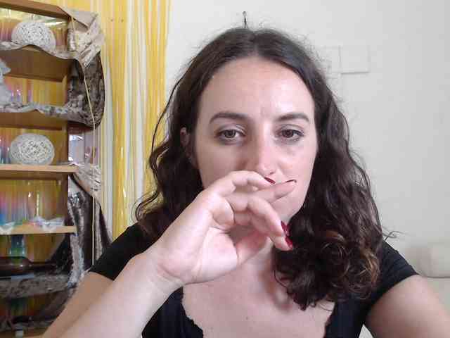 Modella: UWillMarryMyAss