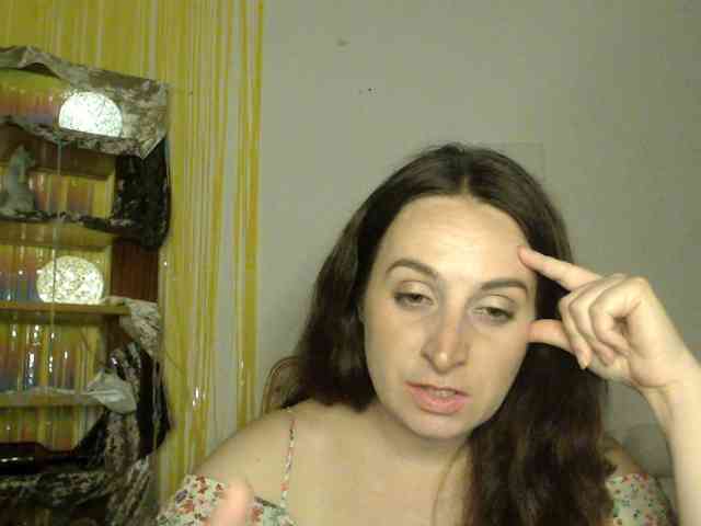 Modella: UWillMarryMyAss