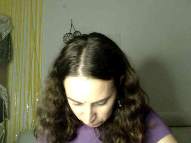 Modella: UWillMarryMyAss