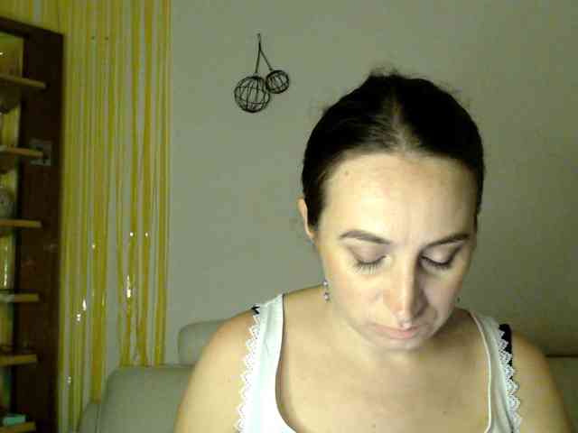 Modella: UWillMarryMyAss