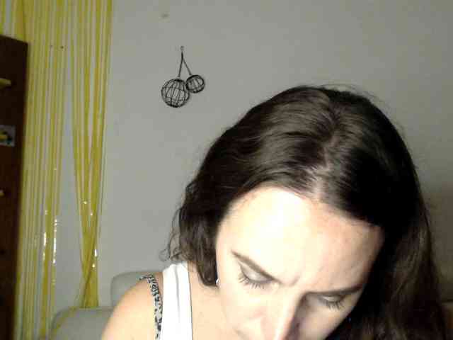 Modella: UWillMarryMyAss