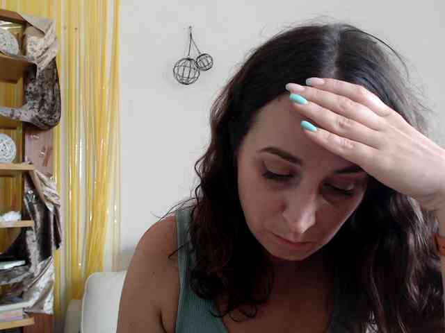 Modella: UWillMarryMyAss