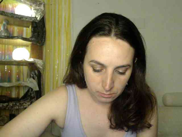 Modella: UWillMarryMyAss