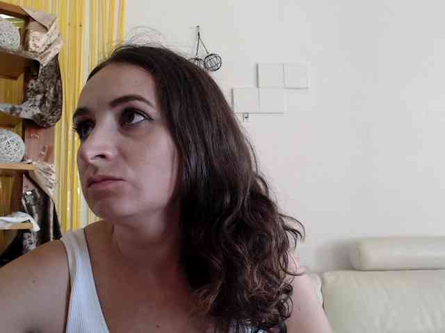 Modella: UWillMarryMyAss