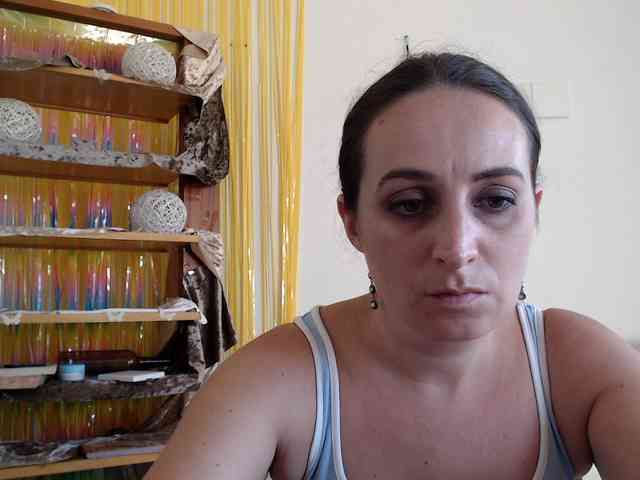 Modella: UWillMarryMyAss