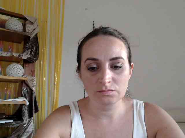 Modella: UWillMarryMyAss