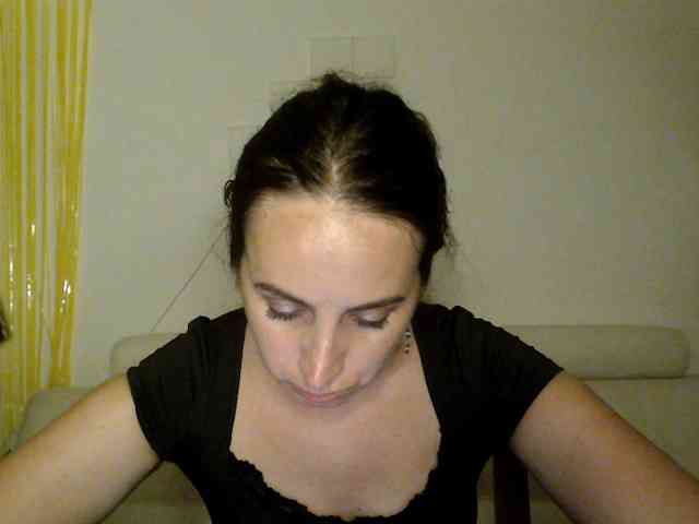 Modella: UWillMarryMyAss
